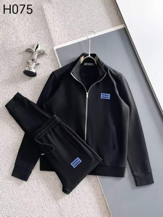 Picture of Versace Sweater Suits _SKUVersaceM-3XL8qxH07542805